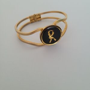 Nina Ricci R Logo Buckle Gold Black Clasp Cuff Bracelet French Designer